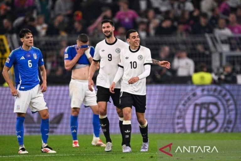 Tentu! Berikut adalah beberapa alternatif untuk judul "Nagelsmann: Ini permainan Jerman terbaik selama saya melatih":

1. "Nagelsmann: Pertandingan Terbaik Jerman di Bawah Kepemimpinanku"
2. "Nagelsmann: Kinerja Gemilang Jerman di Era Latihanku"
3. "Nagelsmann: Pertunjukan Terbaik Tim Jerman yang Pernah Saya Latih"
4. "Nagelsmann: Momen Terbaik Jerman di Bawah Arahan Saya"
5. "Nagelsmann: Puncak Permainan Jerman Selama Saya Menjadi Pelatih"

Silakan pilih yang paling sesuai atau gunakan sebagai inspirasi!