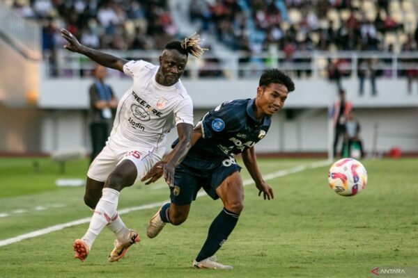 Persis Solo Mengharapkan Dukungan Penuh Suporter Saat Tuan Rumah Dewa United Persis Solo Mengharapkan Dukungan Penuh Suporter Saat Tuan Rumah Dewa United