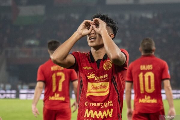 “Persija Tak Terpengaruh Situasi PSS, Siap Raih Kemenangan di Sleman” “Persija Tak Terpengaruh Situasi PSS, Siap Raih Kemenangan di Sleman”