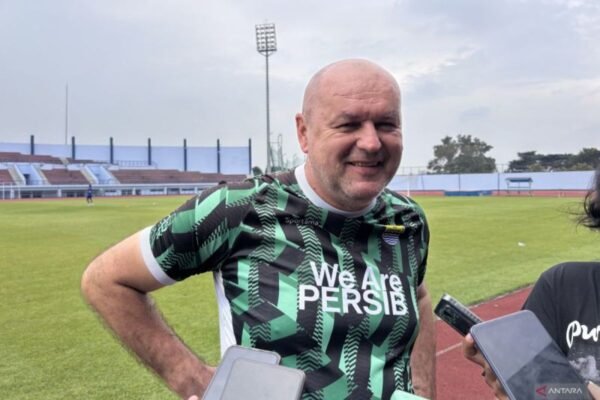 Bojan Hodak Konfirmasi Lima Pemain Absen Saat Melawan Persita