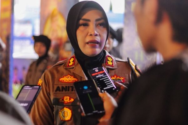 Polres Ternate Ajak Suporter Malut United untuk Junjung Tinggi Sportivitas