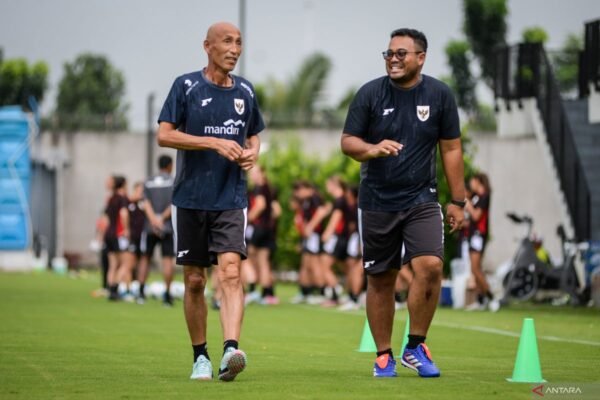Djenna de Jong Masih Berpeluang Menjadi Warga Negara Indonesia Djenna de Jong Masih Berpeluang Menjadi Warga Negara Indonesia