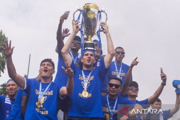 Persib Memboyong 24 Pemain untuk Pemusatan Latihan di Thailand Persib Memboyong 24 Pemain untuk Pemusatan Latihan di Thailand