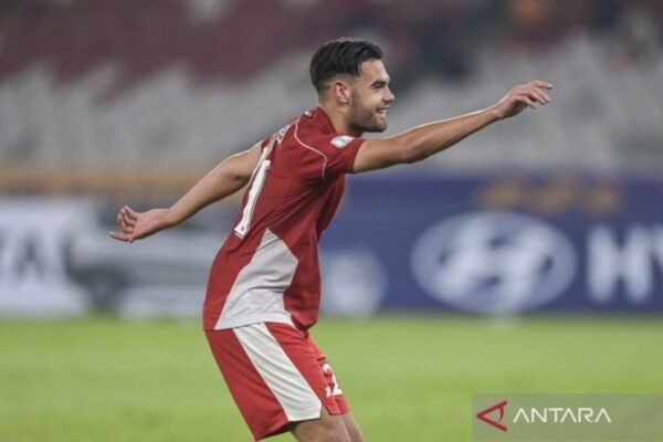 Alternatif judul untuk “Pendapat Vanenburg tentang Selebrasi Pacu Jalur Jens Raven” bisa mencakup:
1. “Pandangan Vanenburg terhadap Perayaan Pacu Jalur oleh Jens Raven”
2. “Interpretasi Vanenburg mengenai Selebrasi Pacu Jalur oleh Jens Raven”
3. “Ulasan Vanenburg tentang Perayaan Pacu Jalur dalam Karya Jens Raven”
4. “Analisis Vanenburg atas Selebrasi Pacu Jalur: Perspektif Jens Raven”
5. “Refleksi Vanenburg tentang Acara Pacu Jalur, Sebuah Tinjauan dari Jens Raven”
Silakan pilih atau modifikasi sesuai kebutuhan! Alternatif judul untuk "Pendapat Vanenburg tentang Selebrasi Pacu Jalur Jens Raven" bisa mencakup:
1. "Pandangan Vanenburg terhadap Perayaan Pacu Jalur oleh Jens Raven"
2. "Interpretasi Vanenburg mengenai Selebrasi Pacu Jalur oleh Jens Raven"
3. "Ulasan Vanenburg tentang Perayaan Pacu Jalur dalam Karya Jens Raven"
4. "Analisis Vanenburg atas Selebrasi Pacu Jalur: Perspektif Jens Raven"
5. "Refleksi Vanenburg tentang Acara Pacu Jalur, Sebuah Tinjauan dari Jens Raven"
Silakan pilih atau modifikasi sesuai kebutuhan!