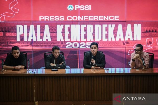 Berikut beberapa alternatif judul untuk “Daftar Resmi Empat Negara Peserta Piala Kemerdekaan 2025”:
1. “Empat Negara yang Berpartisipasi dalam Piala Kemerdekaan 2025”
2. “Piala Kemerdekaan 2025: Daftar Resmi Empat Peserta”
3. “Keikutsertaan Empat Negara dalam Piala Kemerdekaan 2025”
4. “Piala Kemerdekaan 2025: Negara-Negara Peserta Resmi”
5. “Empat Kontestan Resmi Piala Kemerdekaan 2025”
6. “Daftar Negara Peserta Piala Kemerdekaan 2025”
7. “Piala Kemerdekaan 2025: Siapa Saja Empat Peserta?”
8. “Mengetahui Empat Negara yang Akan Berlaga di Piala Kemerdekaan 2025”
Silakan pilih atau modifikasi sesuai kebutuhan! Berikut beberapa alternatif judul untuk "Daftar Resmi Empat Negara Peserta Piala Kemerdekaan 2025":
1. "Empat Negara yang Berpartisipasi dalam Piala Kemerdekaan 2025"
2. "Piala Kemerdekaan 2025: Daftar Resmi Empat Peserta"
3. "Keikutsertaan Empat Negara dalam Piala Kemerdekaan 2025"
4. "Piala Kemerdekaan 2025: Negara-Negara Peserta Resmi"
5. "Empat Kontestan Resmi Piala Kemerdekaan 2025"
6. "Daftar Negara Peserta Piala Kemerdekaan 2025"
7. "Piala Kemerdekaan 2025: Siapa Saja Empat Peserta?"
8. "Mengetahui Empat Negara yang Akan Berlaga di Piala Kemerdekaan 2025"
Silakan pilih atau modifikasi sesuai kebutuhan!