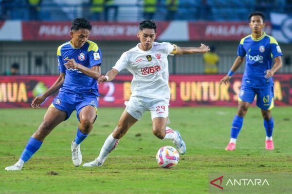 Arema FC Mencapai 90 Persen Persiapan Menuju Super League 2025/26 Arema FC Mencapai 90 Persen Persiapan Menuju Super League 2025/26